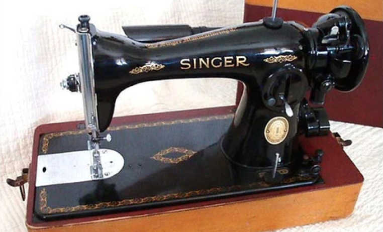 Is my Singer sewing machine a Featherweight?